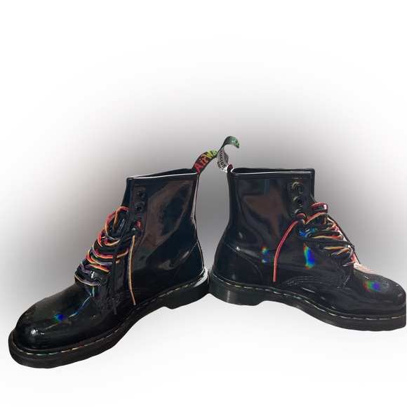 Dr Martens - Picture 3 of 4